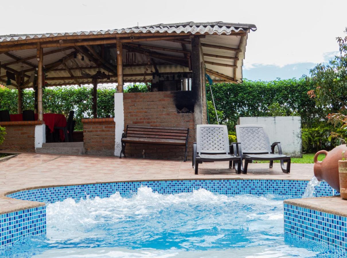 Hotel Campestre Sueno Del Abuelo Pereira Exteriér fotografie
